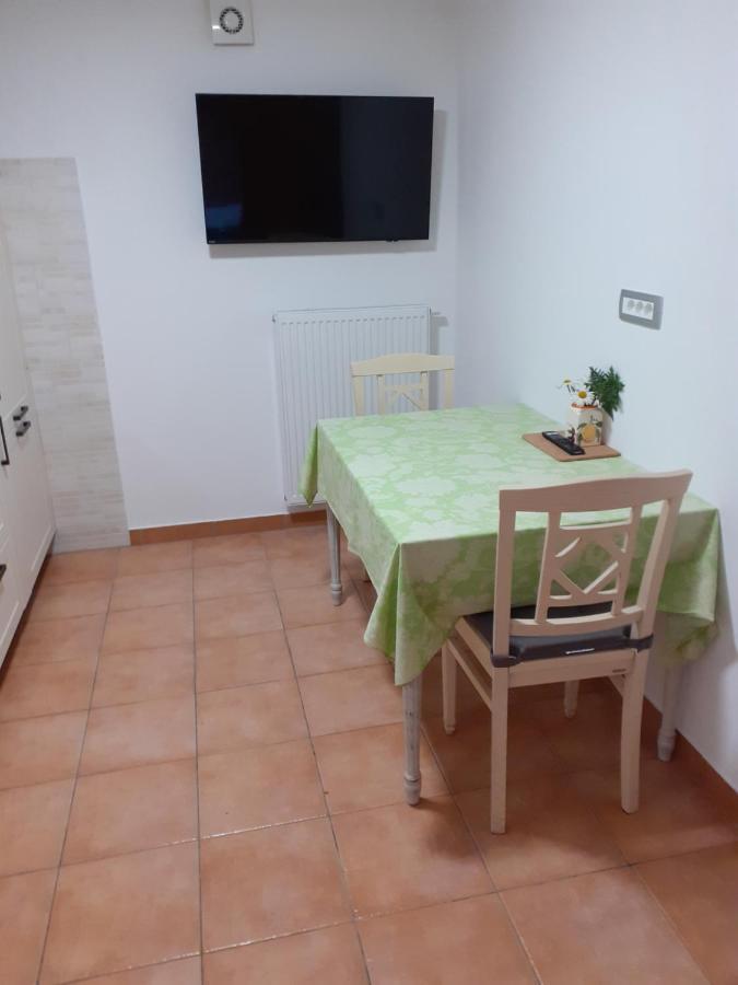 Apartma Elizabeth Apartment Srpenica Exterior photo